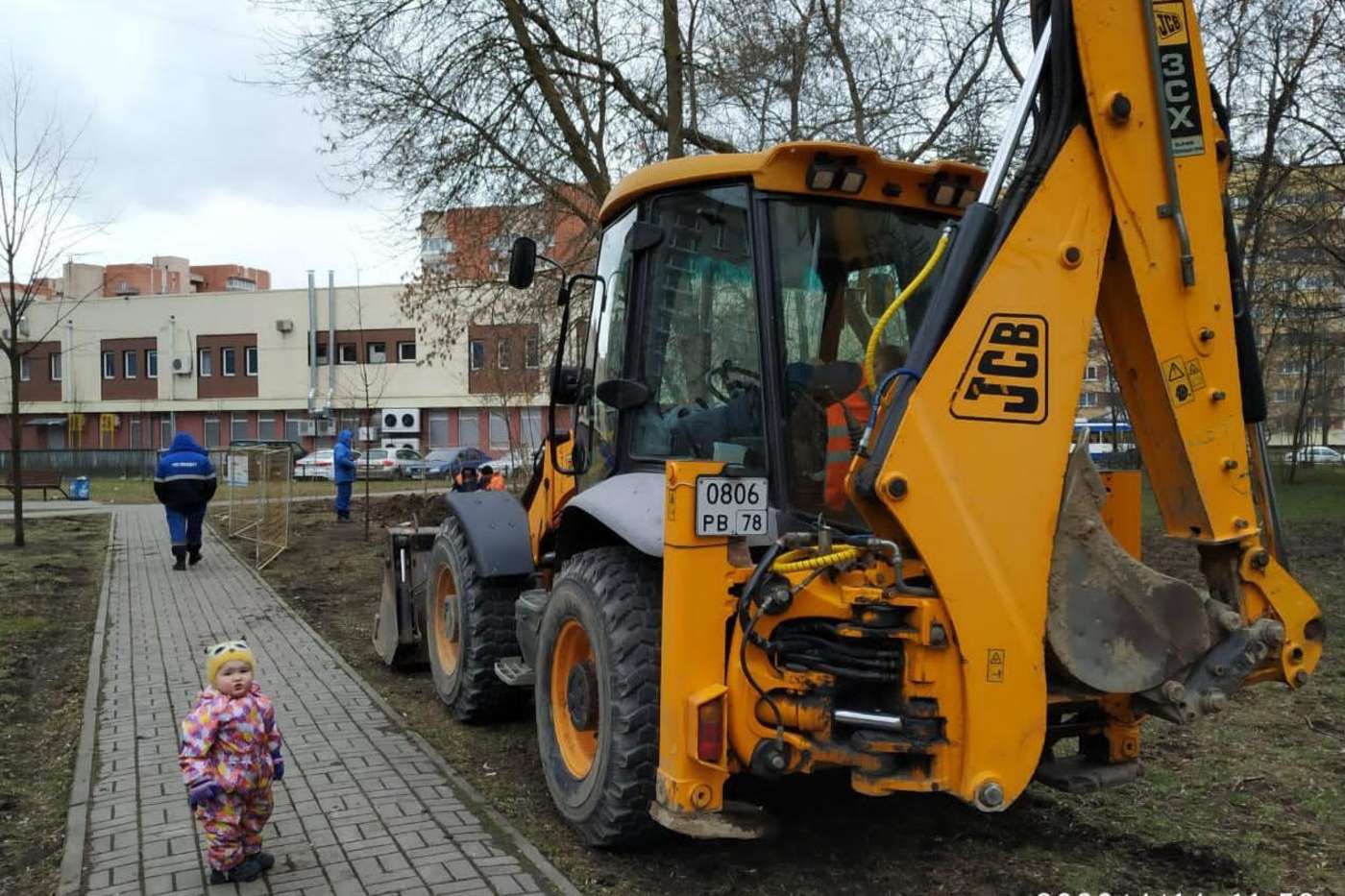 Михаил Леоничев