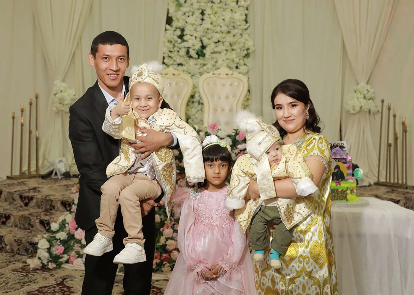 Элдорбек Абдумуротов