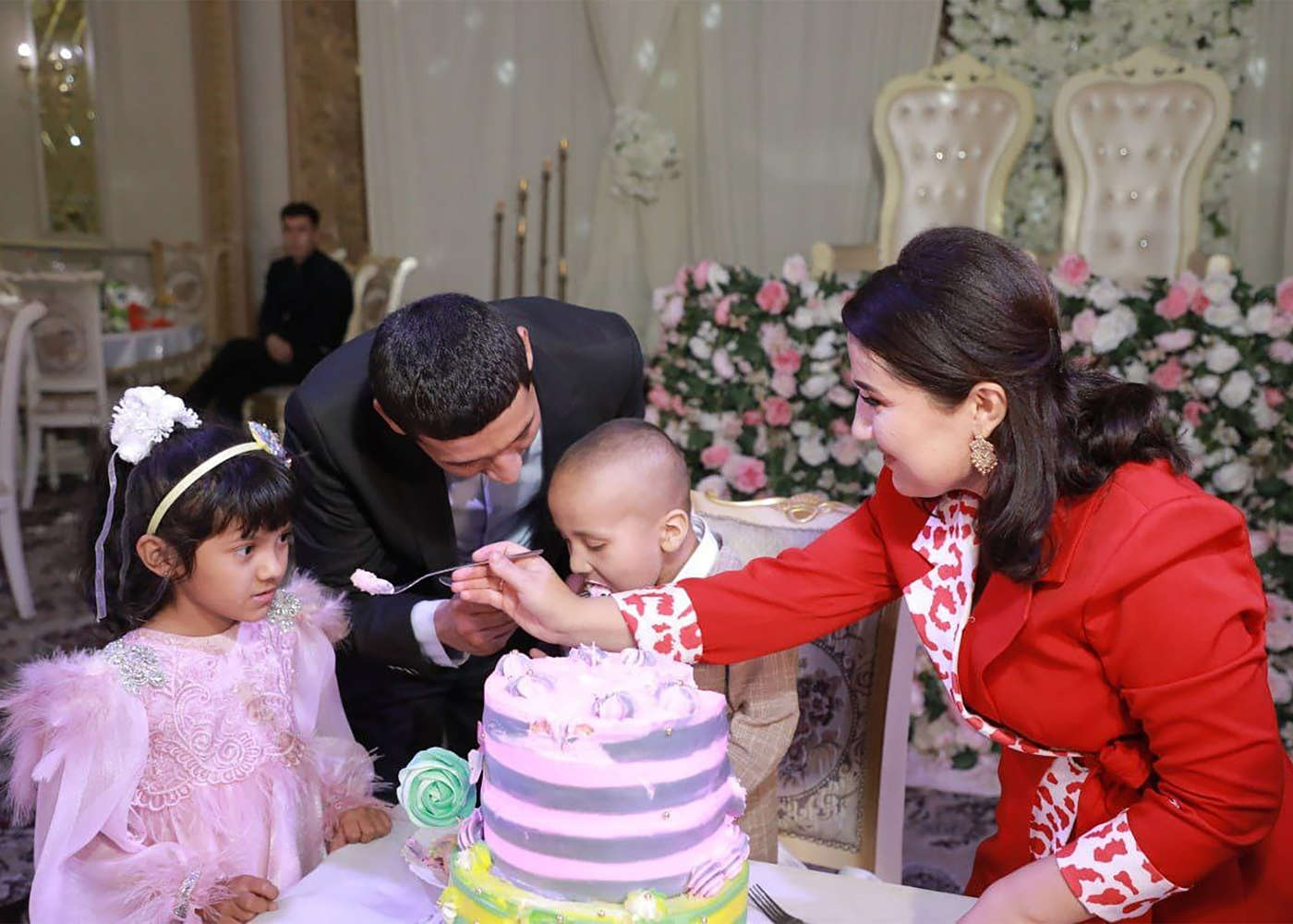 Элдорбек Абдумуротов