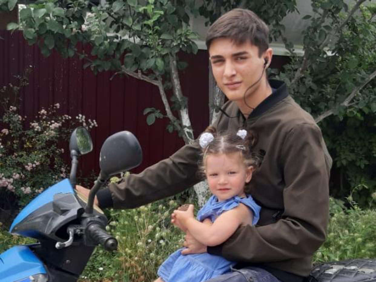 Дима Жирлица