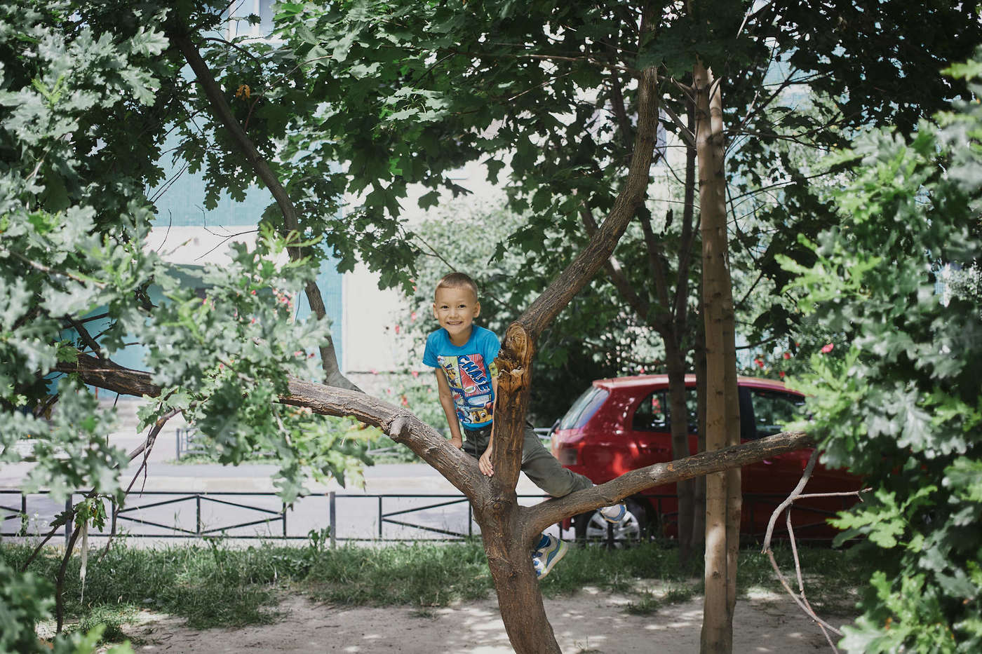 Максим Неведомский