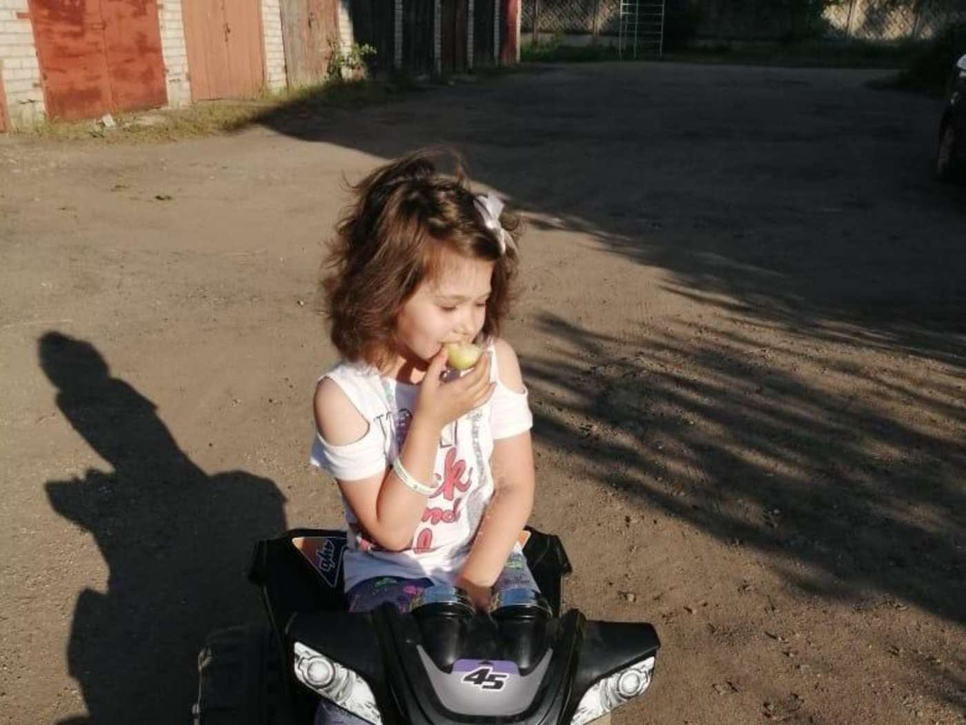 Ангелина Серова